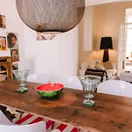 Apartament Casa Melchior 1 *